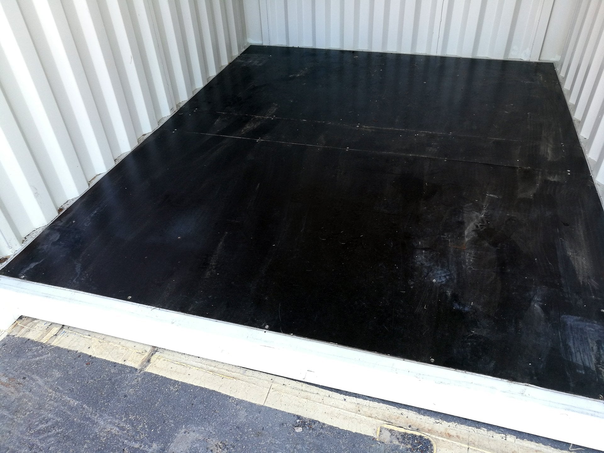 10′ Insulated Container
